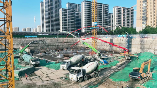 31小時(shí)，7000方！特固德商砼圓滿完成中建二局跨國(guó)區(qū)域總部集聚區(qū)項(xiàng)目1#樓筏板混凝土供應(yīng)任務(wù)